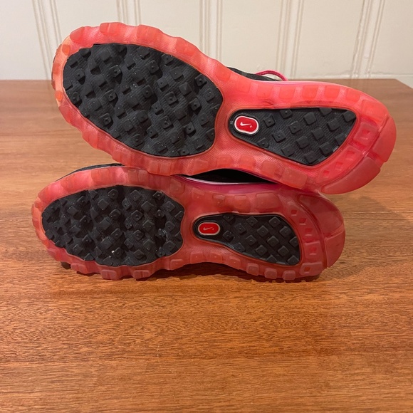 Women's Nike Air Max Running Sneakers Size 7.5 Black & Hot Pink - Picture 7 of 10